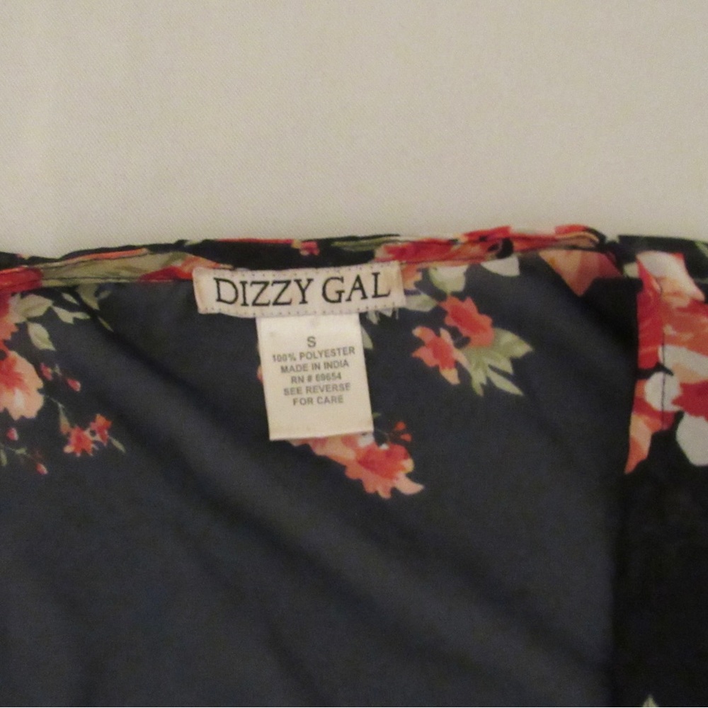 Kimono - Picture 2 of 2